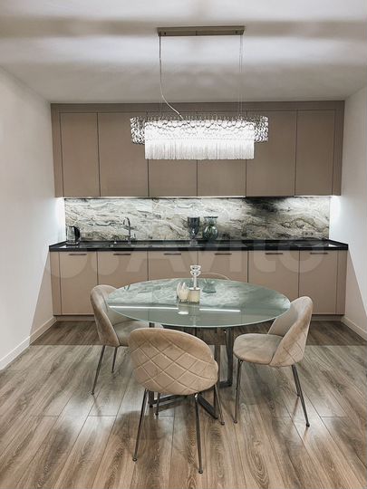 4-к. апартаменты, 256 м², 3/3 эт.