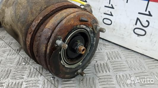 Стойка передняя правая land rover range rover 3 (6NK14N501)