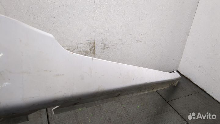 Накладка на порог Genesis G80, 2018