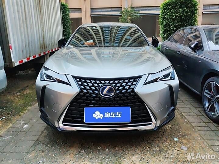 Lexus UX 2.0 CVT, 2020, 43 200 км