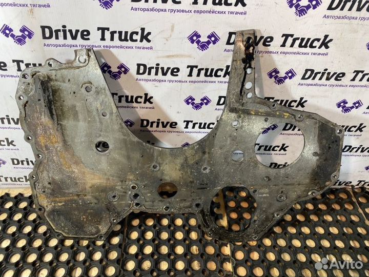 Плита двигателя задняя Scania 124 420 DC1201L01