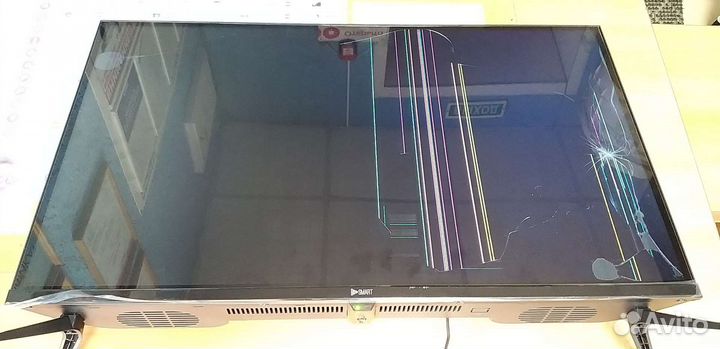 Телевизор ЖК 32 дюйма бу ssmart 32FAV22