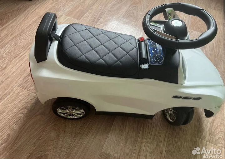 Детская машинка каталка