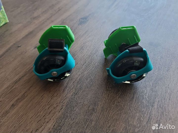 Ролики на обувь