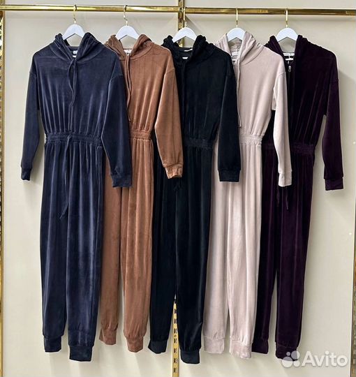 Комбинезон женский