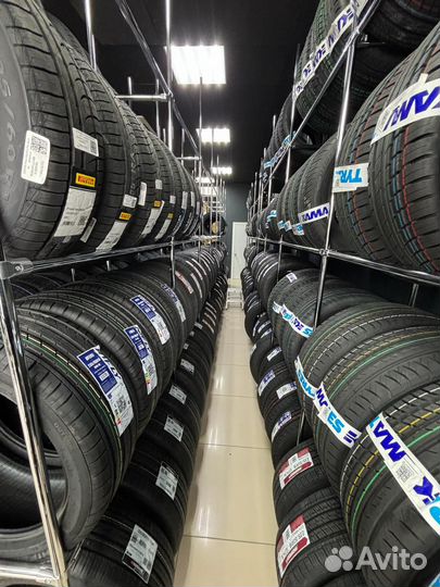 Yokohama BluEarth-GT AE-51 225/40 R18 92W