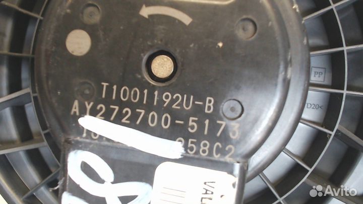 Двигатель отопителя Dodge Nitro, 2008