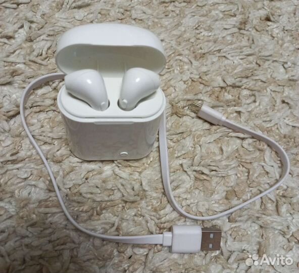 Беспроводные наушники