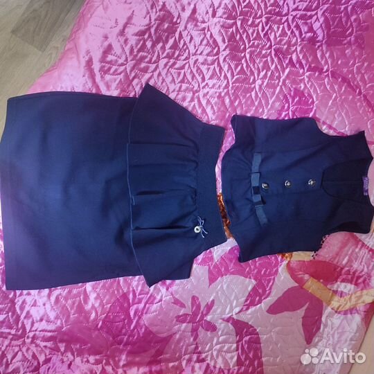Продам школьные вещи для девочки 8-9 лет