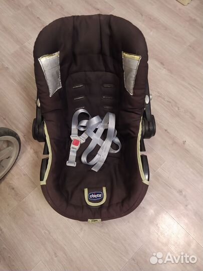 Коляска chicco 3 в 1