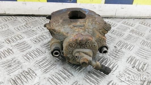 Суппорт тормозной передний правый skoda fabia 2 (A