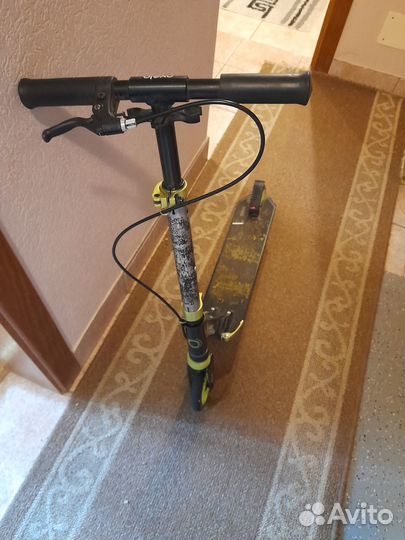 Продам самокат Oxelo