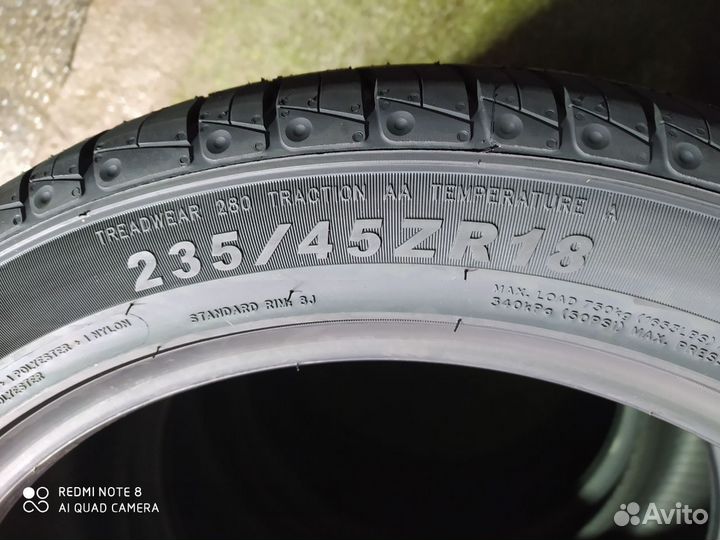 RoadX RXMotion U11 235/45 R18 98Y