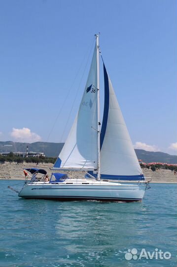 Аренда яхты. Морская прогулка Свадьба в Геленджике