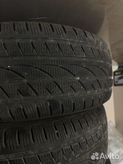 Lanvigator SnowPower 215/55 R17