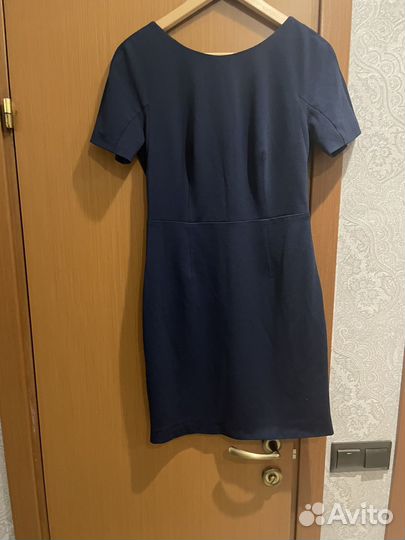 Платье charuel 46