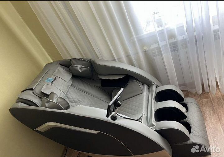 Массажное кресло