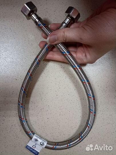 Подводка для воды 1/2 0,6 м 