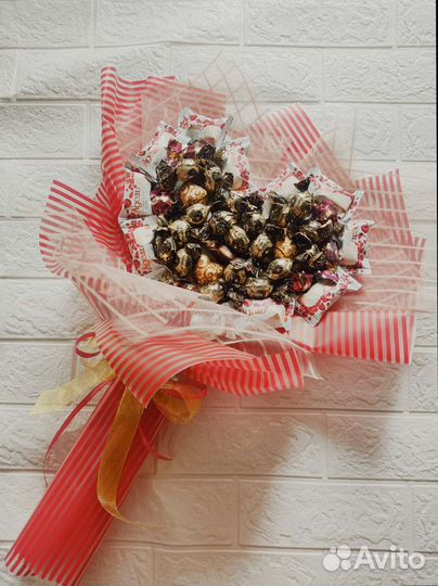 Сладкий букет-сердце. Подарок