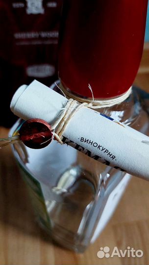 Бутылка с коробкой из-под виски Кемля