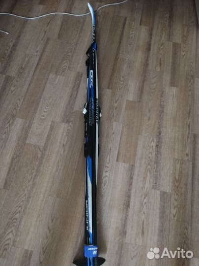 Беговые лыжи