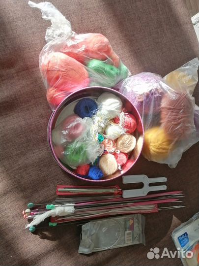 Спицы и пряжа