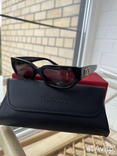 Солнечные очки Valentino оригинал