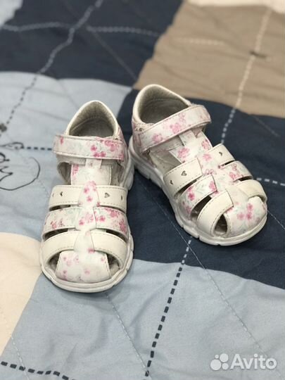 Сандалики для девочки