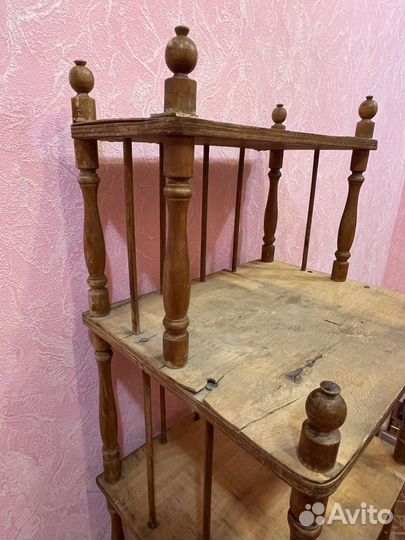 Антикварная этажерка