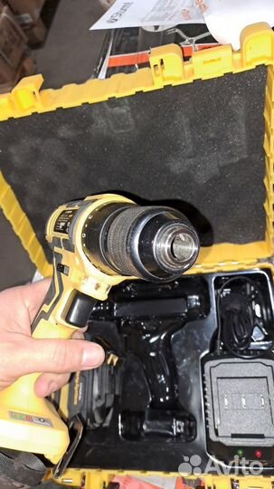 Аккумуляторный шуруповерт Hanskonner HCD1855R