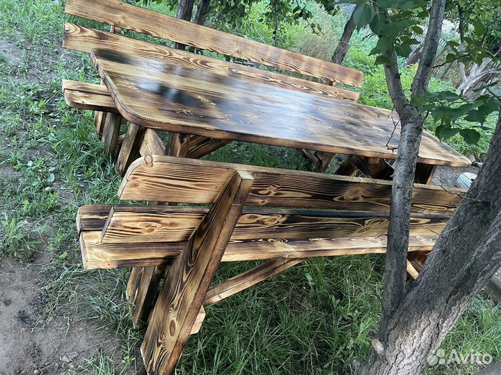 Стол с лавками