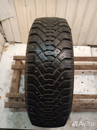 Goodyear UltraGrip 500 185/65 R15