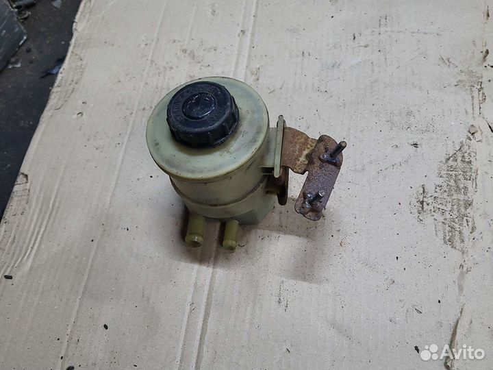 Бачок гидроусилителя Renault Logan 1 2005-2014