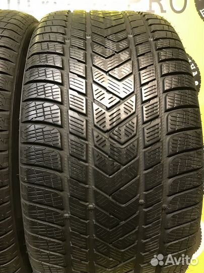 Pirelli Scorpion Winter 275/45 R21 и 315/40 R21 110V