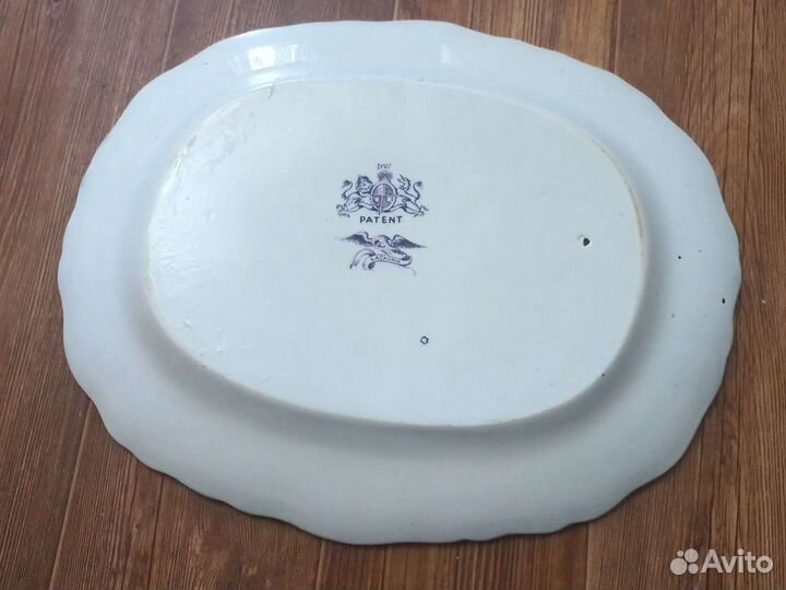 Старинное блюдо patent антикварное