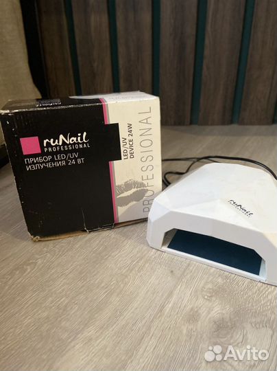 Уф лампа для ногтей