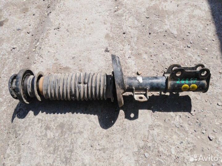 Амортизатор передний правый Chevrolet Cobalt J200