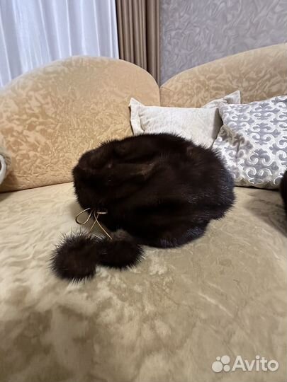 Берет женский, из норки