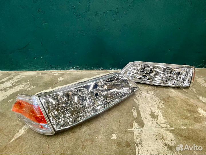Фары / Повторители (Новые) Комплект Mark 2 jzx100