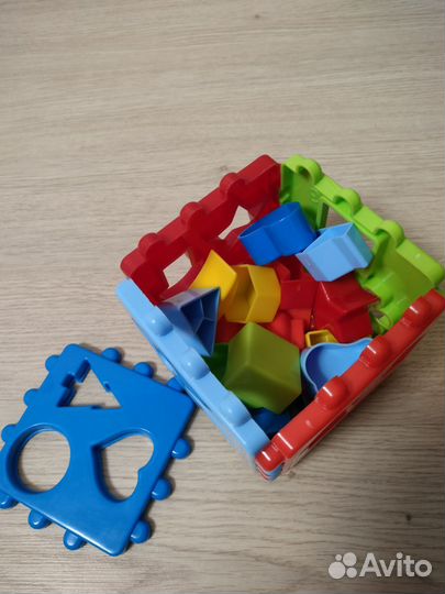 Кубик сортер