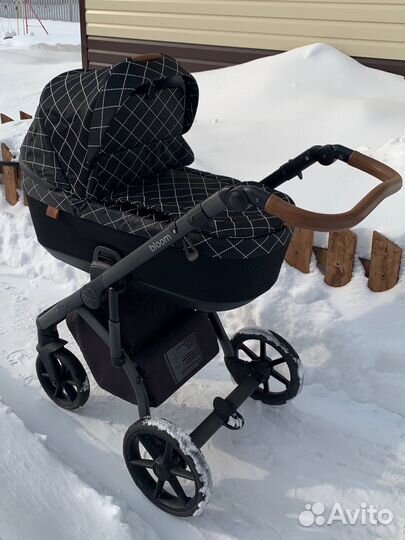 Коляска 2 в 1 Roan Bloom