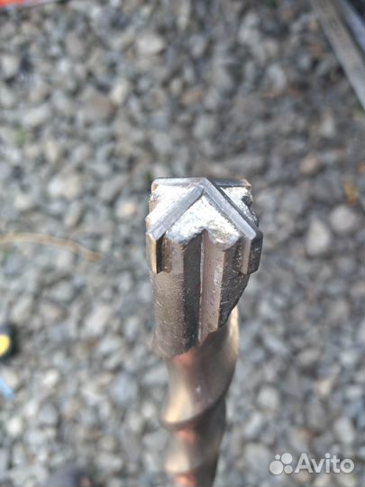 Бур по бетону SDS MAX