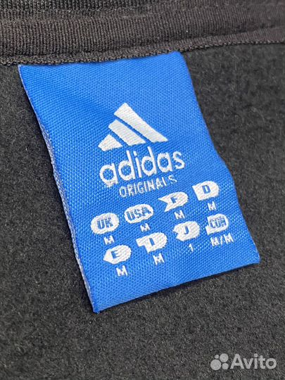 Спортивный костюм adidas утепленный