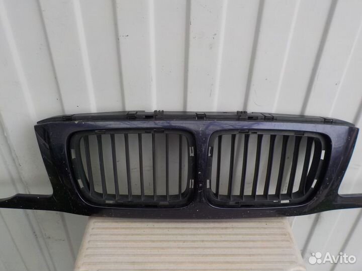 Решётка радиатора BMW 5 e34