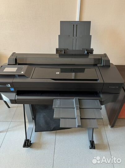 Принтер струйный HP DesingJet T520 24”
