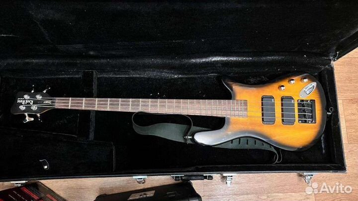 Комбоусилитель и Бас-гитара Warwick