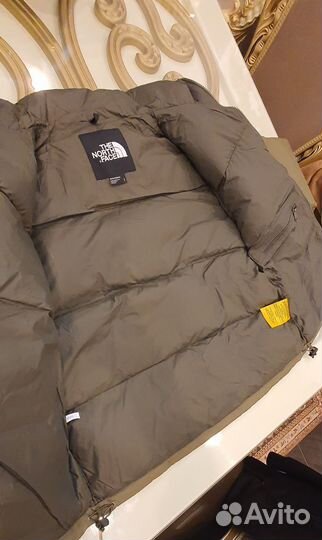 Пуховик the north face 700. размер.S