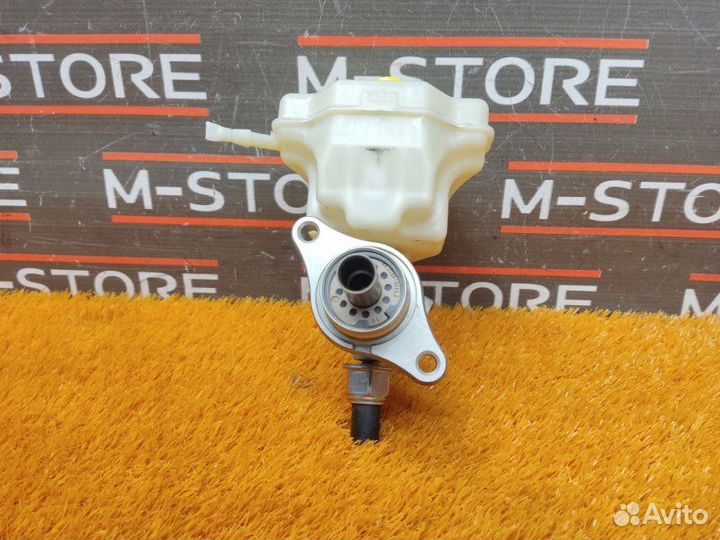 Главный тормозной цилиндр Volkswagen Touareg 7L