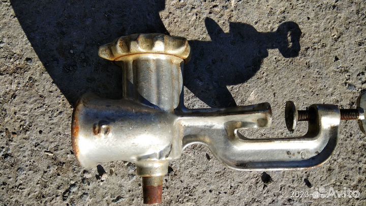 Мясорубка ручная СССР чугунная