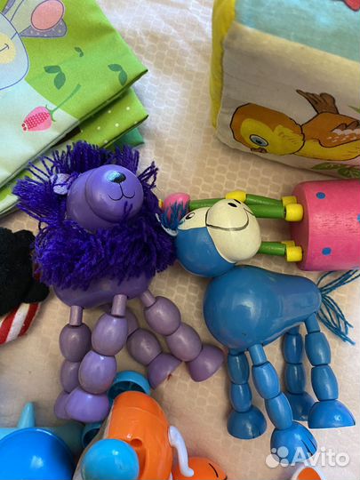 Погремушки игрушки